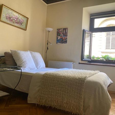 Вірменська 14 Центр Не Далеко Від Ж Д Вокзалу Звітні Документи Apartment ลวีฟ ภายนอก รูปภาพ